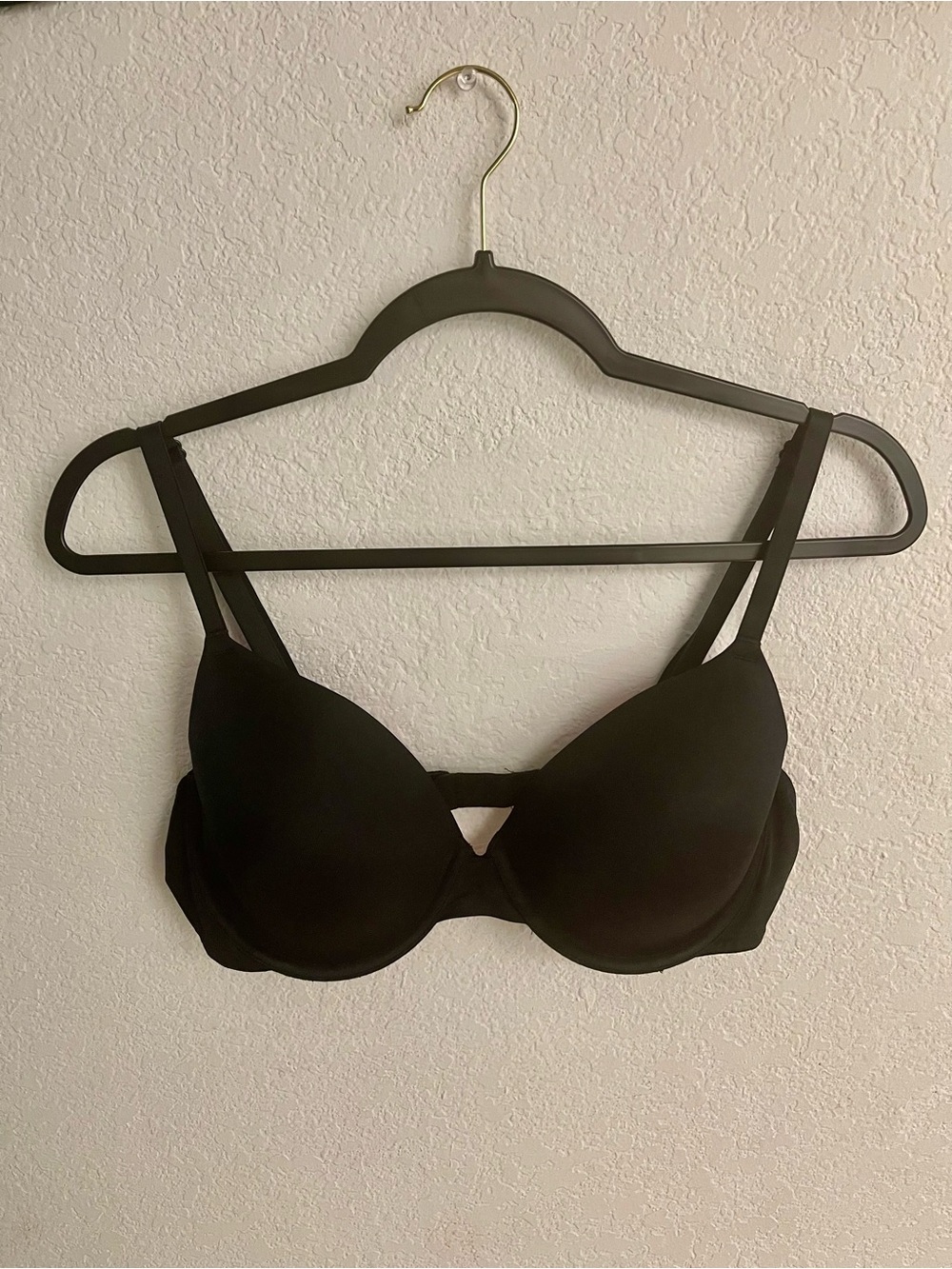 Victoria’s Secret PINK Black Wear Everywhere T-Shirt Bra 38C